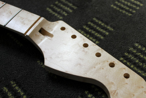 Freestone neck finishing - neck,